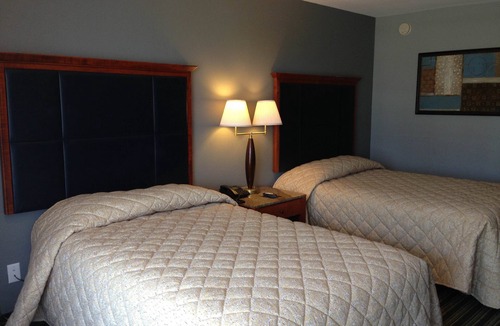 Murfreesboro Hotel | Safari Inn