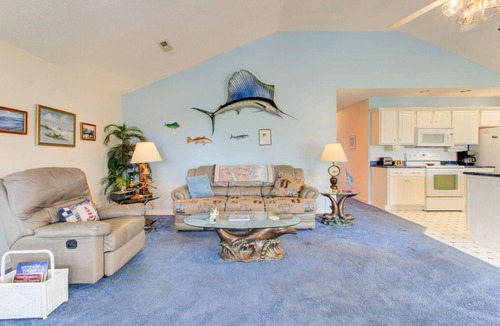 Kure Beach House | 🌴Safe Haven: Pet Friendly Home, Outdoor Showers, Close to Beach🌴
