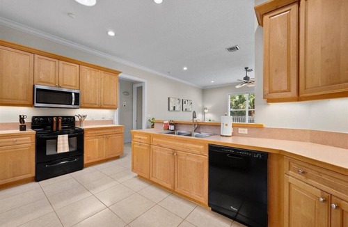 Stuart House | Sailfish Oasis - Private Pool Retreat in Stuart