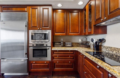Singer Island Condo | SALE on Ritz multi million lux 24th flr -infinity pool on private beach, gym
