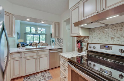 Salem House | Salem Vacation Rental w/Lake Keowee Access!