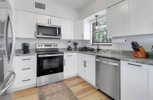 San Carlos Park House | San Carlos Combo Stay