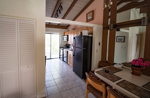 Palm Beach Shores Apartment | Sand Dune Shores