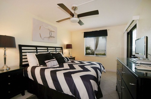 Sanibel Apartment | Sandalfoot Condo 1C2