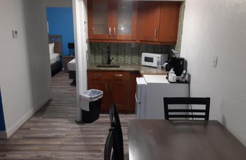 North Redington Beach Resort | Sandalwood Beach Resort