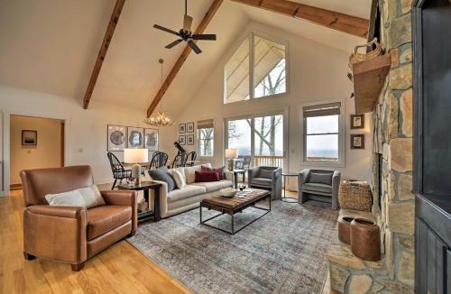 Sapphire House | Sapphire 5BR Luxe: 5 Private Baths, Mtn Views