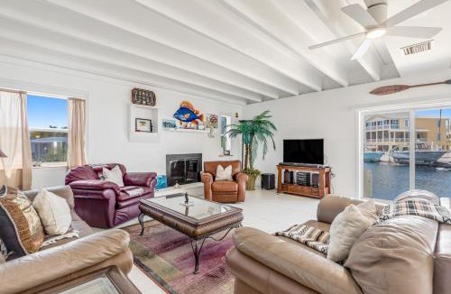 Cross Key Waterways House | Saratoga Sunshine