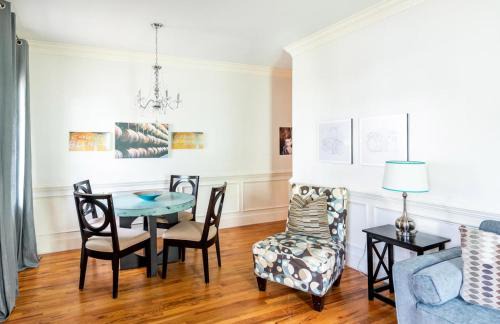 Beach Institute House | Savannah Rose Cottage by Lucky Savannah