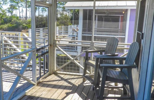 Cape San Blas Cottage | Scallop Cove #4 - Sunshine Daydream - Bayfront, Pet Friendly, Save 15% on 25' Bookings!
