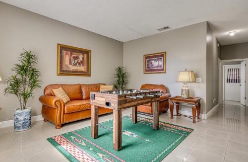 Apopka House | Screened Lanai & Yard! Family Getaway in Apopka