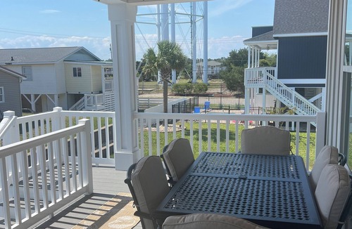 Cherry Grove Beach House | SEA BISCUIT-2024 LUXURY Cherry Grove Home, 4bd/3bth, Private Pool, VERY CLEAN