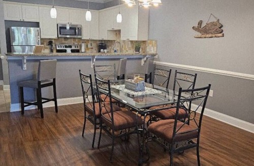 Central Myrtle Beach Apartment | Sea Bound | Golf Getaway + Pool | Myrtle Beach