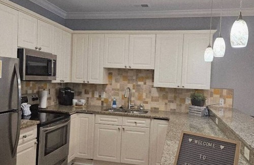 Central Myrtle Beach Apartment | Sea Bound | Golf Getaway + Pool | Myrtle Beach