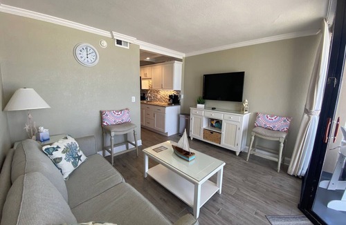 Myrtle Beach Condo | SEA BREEZE - Direct Oceanfront condo, end unit
