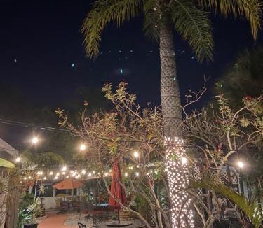 Gulfport Bed & Breakfast | Sea Breeze Manor Inn