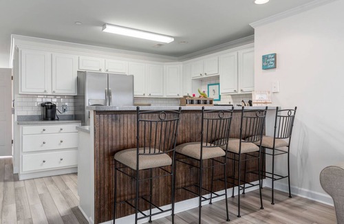Long Beach Condo | Sea View: Condo with Community Pool, Close to Island Attractions