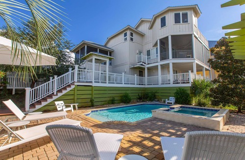 Gulf Trace House | Seagull's Nest - Private Pool, Pet Friendly, Gulf Trace, Close to the Beach!