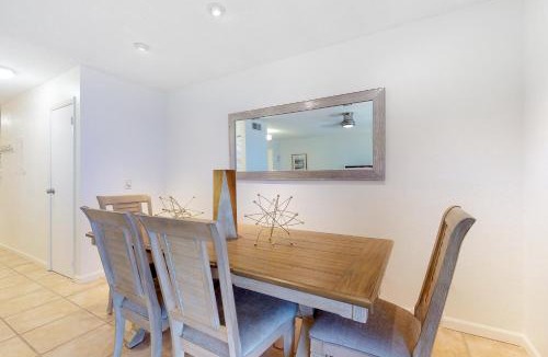Indian Shores Apartment | Seashell 12