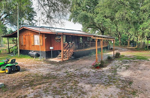 Cedar Key Other | Secluded&beautiful Updated Farmhouse 2Ponds 10Acres BEACH, FISH, KAYAK, MANATEE