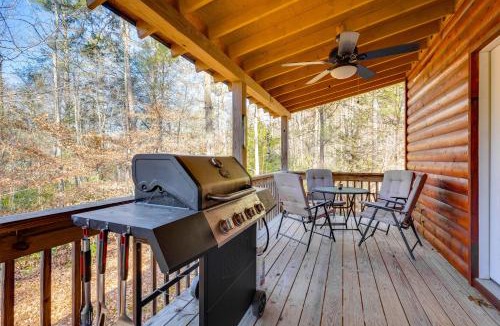 Murphy House | Secluded Family Cabin w/Deck Near Cherokee Lake