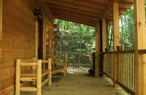 Robbinsville Cabin | Secluded Log Cabin Getaway near Nantahala National Forest and Cheoah, North Carolina