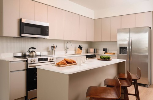 Midtown Hotel | Sense28 Edgewater, an AvantStay Hotel