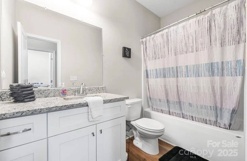 Hickory House | Serene 3-bedroom house in charming Hickory
