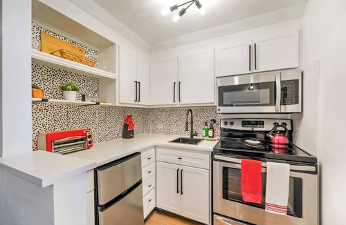 North Bay Village Condo | Serene Bayview Studio for a Perfect Stay