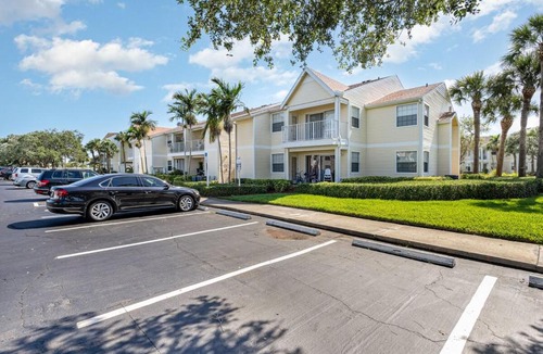 Ocean Side Village Apartment | Serene Zen King Bed Condo - Half Mile from Beach
