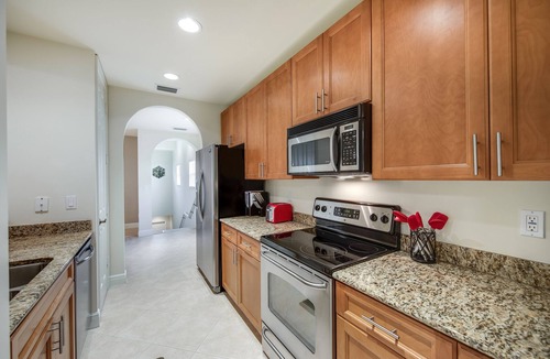 Bonita Springs Cottage | Serrano 201