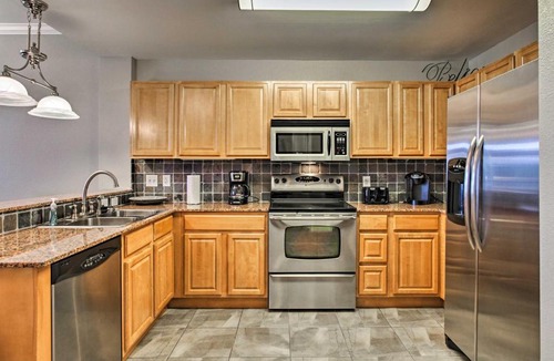 Sevierville House | Sevierville Resort Retreat ~ 2 Mi to Pigeon Forge!