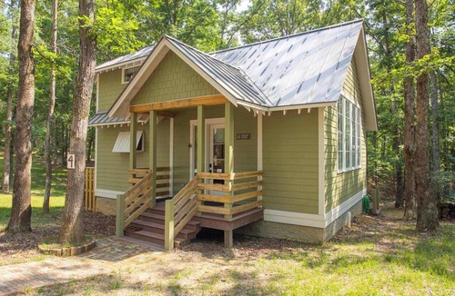McEwen House | Sharp Shin at Buckhorn Hollow