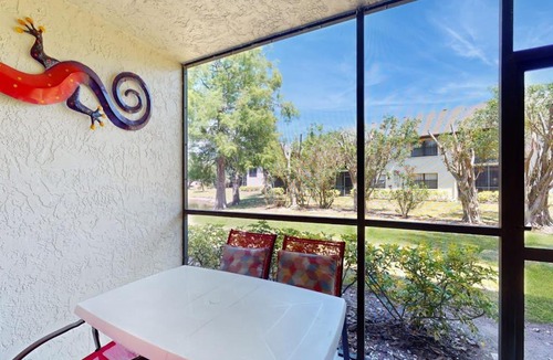 Trailer Estates House | Shorewalk Villa