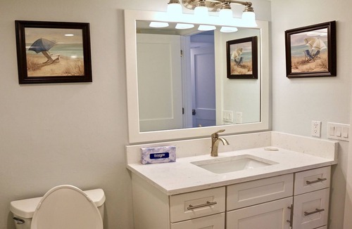 Sanibel Condo | Shorewood #2B Large, spacious 3BRM, 3BA condo with unbelievable view of Gulf. Beach front. Sleeps 6.