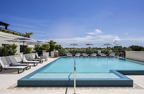 Coral Gables House | Short Drive to Art Deco Historic District! Parking, Pets Allowed, Rooftop Pool!