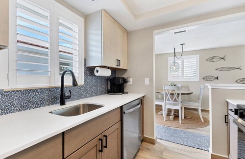 Siesta Key Villa | Siesta Key - PRIVATE BEACH - Heated Pool - Walkable to activities