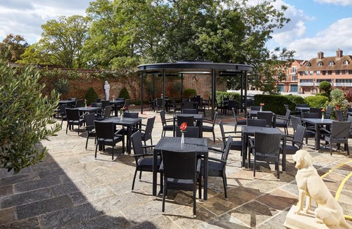 Windsor City Centre Hotel | Sir Christopher Wren Hotel