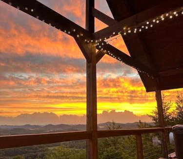 Tellico Plains House | Skyline Summit