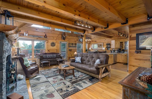 Murphy Cabin | SKYVIEW STATION: Secluded 3-Lvl Log Cabin Views-Game-Theater