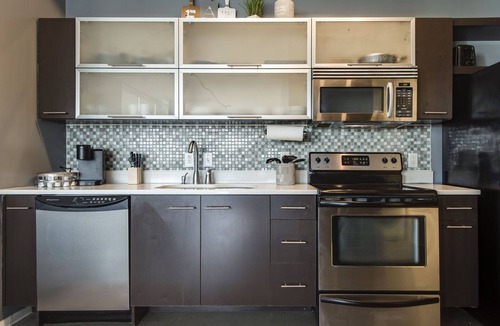 Historic Edgefield Condo | Sleek and Spacious Condo In East!