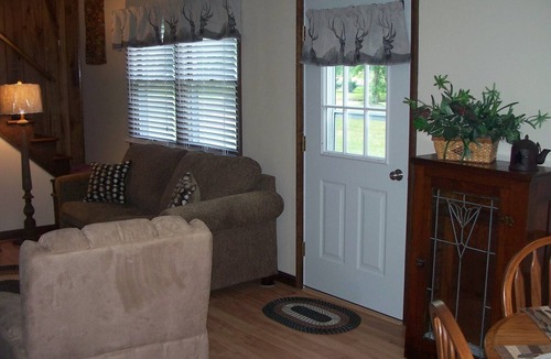 Glace Cottage | Sleepy Oaks Cottage on Potts Creek, (Stay 6 nights 7th Free)