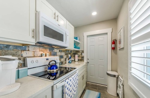 Independence Square Cottage | Sol & Luna Cottages, bright, modern & beautiful