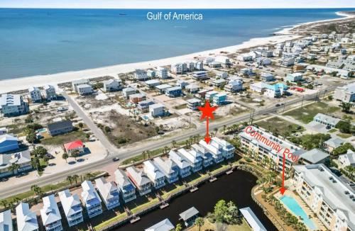 Waterside Village House | Sol Shine Gulf-View Retreat Steps from the Sand