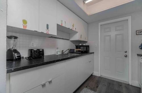 Biscayne Park House | SOLYMAR II MIAMI BEACH HOUSE