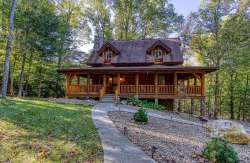Cosby Ski Chalet | Sonshine By The Stream, Next To A Stream, 560 FREE tickets each paid day