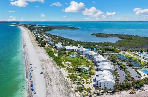 Captiva Apartment | South Seas Beach Villa 2428