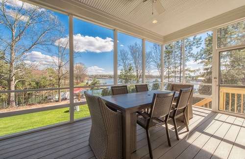 Lake Norman of Catawba House | Southern Breeze lake front property is pet friendly for an additional fee