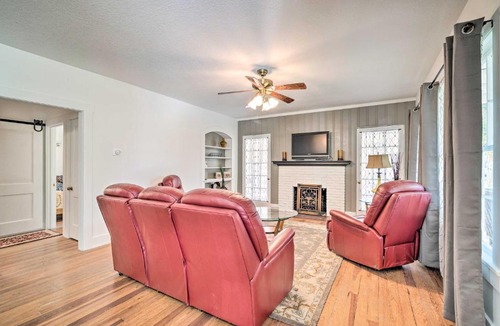 Ocala House | Southern-Style Ocala Home Less Than 1 Mi to Downtown!