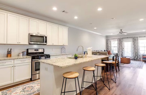 Auburn House | Spacious 12Guest Home - War Eagle Landing - Auburn