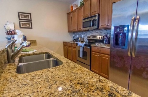 West Kissimmee House | Spacious 4 bed 3 bath Townhome with pool 5 STARS! Paradise Palms Gated Resort